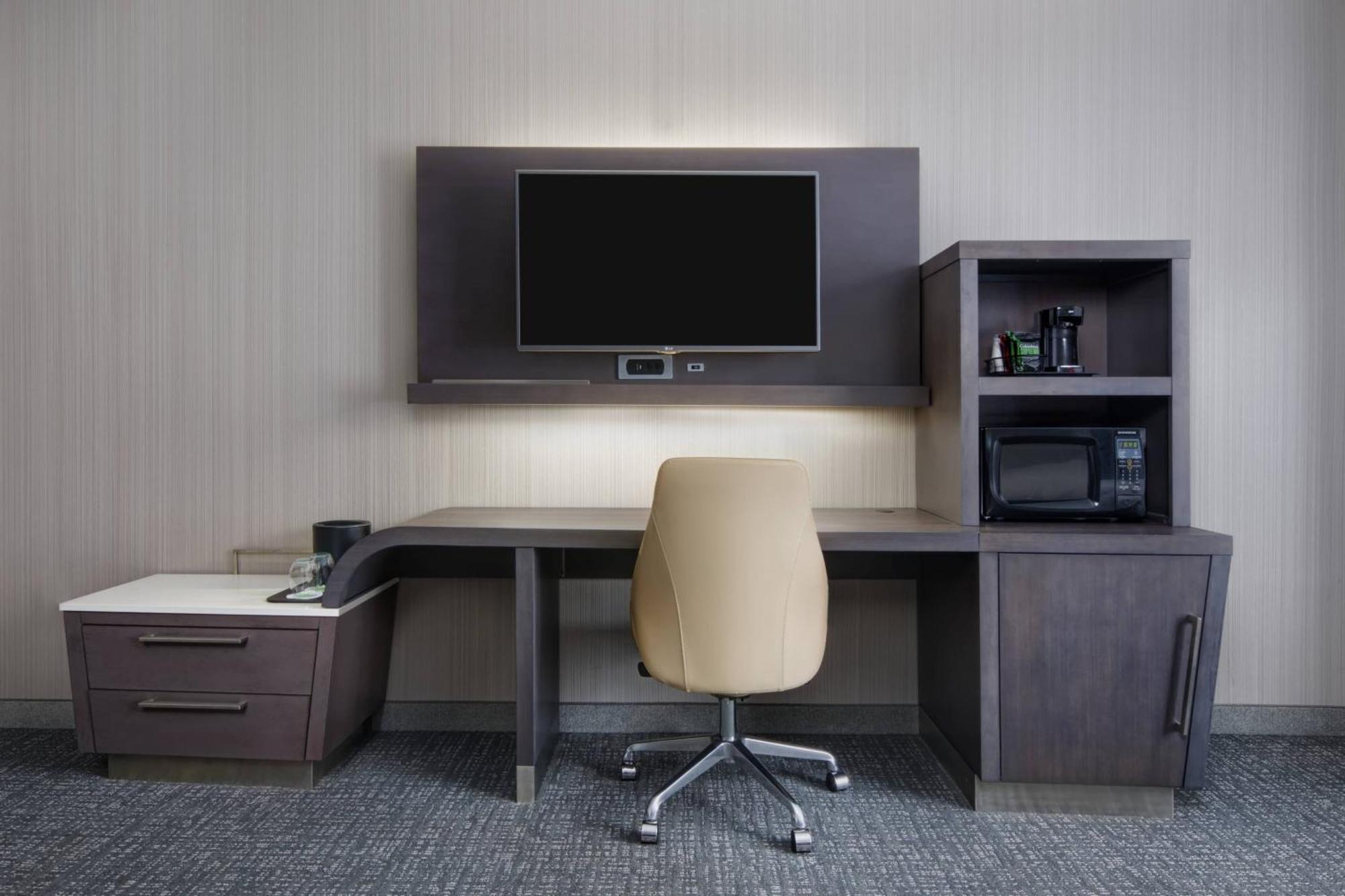 Courtyard By Marriott Richmond Downtown Ξενοδοχείο Εξωτερικό φωτογραφία