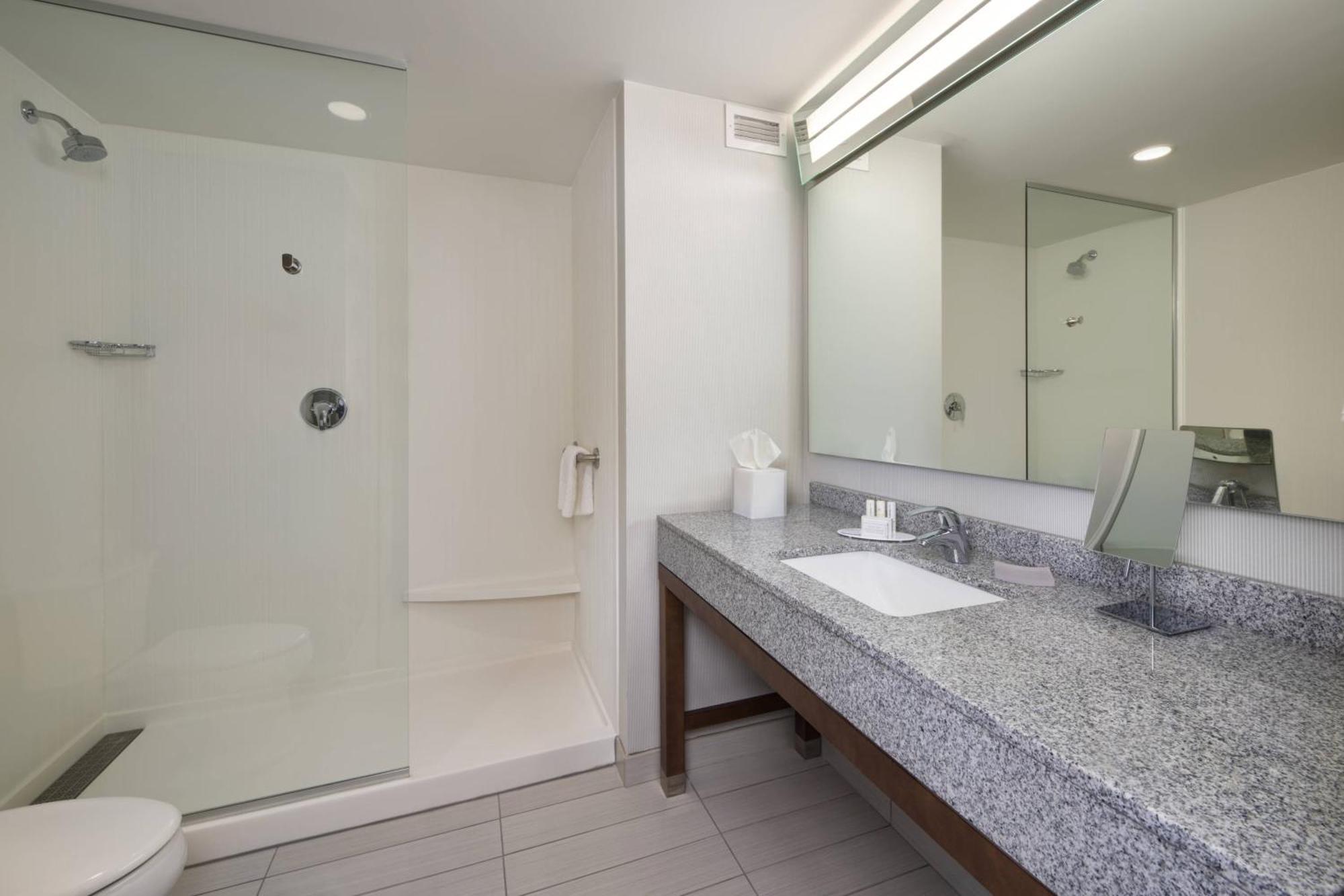 Courtyard By Marriott Richmond Downtown Ξενοδοχείο Εξωτερικό φωτογραφία
